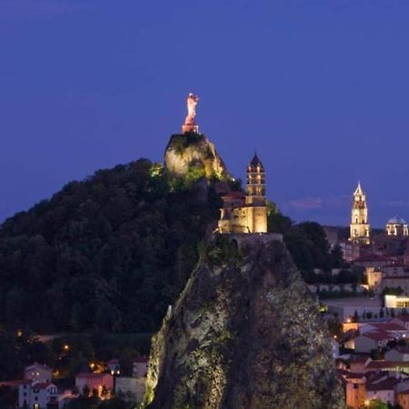 Bel appartement au cœur du Puy en Velay Le Puy-en-Velay Extérieur photo